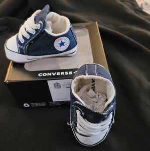Infant sneakers